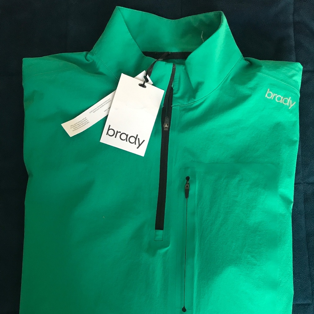 Brady zero weight 1/2 zip